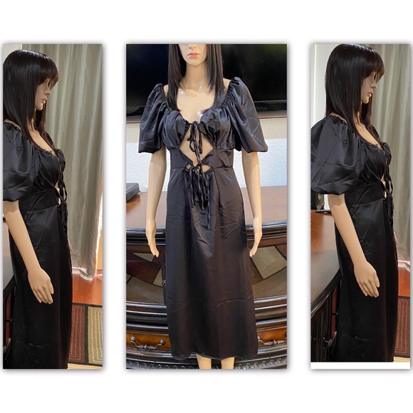 Hold The Elevator - Picture 1 of 1